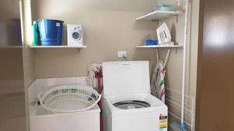 A City Retreat 2BR Apartment Reid Park Townsville - Dalby Accommodation 2