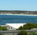 Fareview Beach House - Dalby Accommodation