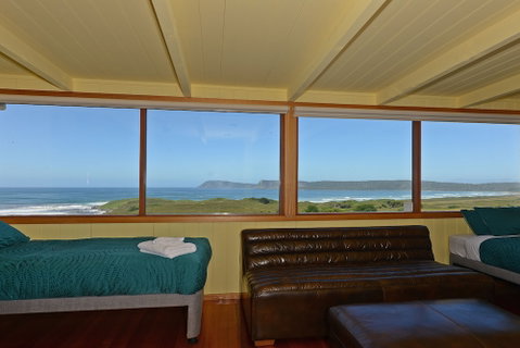 Cloudy Bay Villa - Dalby Accommodation 6