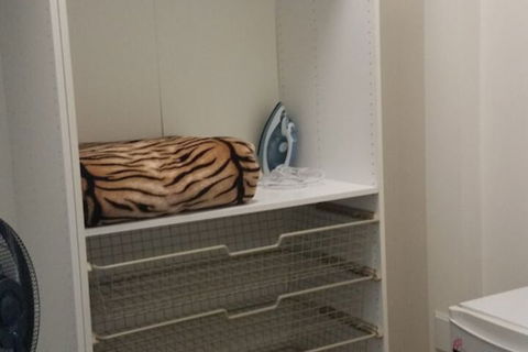 Wyatt Retreat - Dalby Accommodation 2