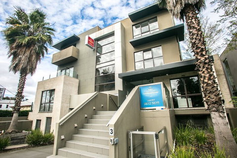 Comfy Kew Apartments - Dalby Accommodation 2