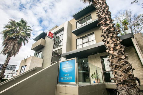 Comfy Kew Apartments - Dalby Accommodation 5