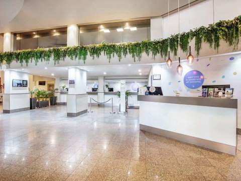 Novotel Surfers Paradise - Dalby Accommodation 5