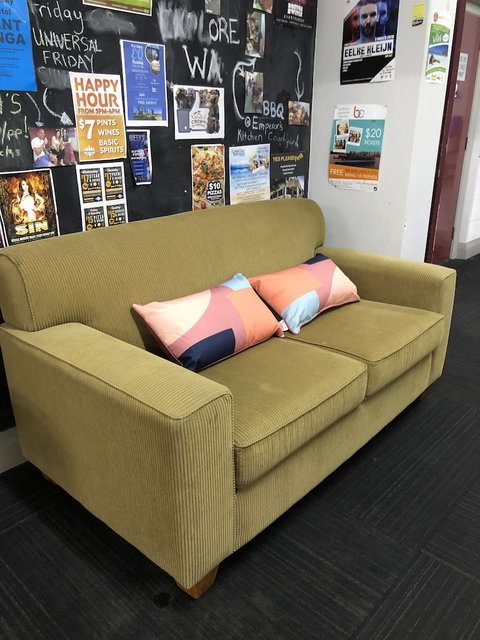 The Emperor's Crown Hostel - Dalby Accommodation 3