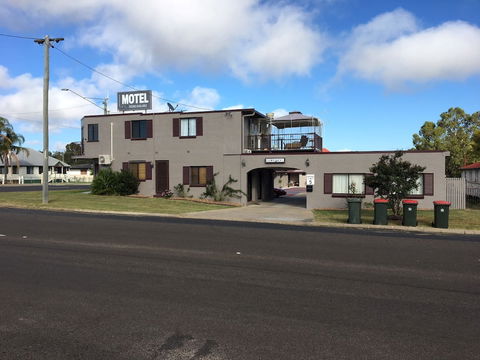 Warwick Vines Motel - Dalby Accommodation 0