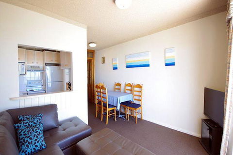 Avilla Court 1 - Dalby Accommodation 4