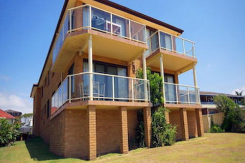 Avilla Court 1 - Dalby Accommodation 0