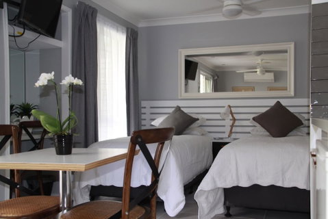 Paperbark Bed & Breakfast - Dalby Accommodation 0