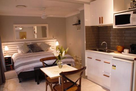 Paperbark Bed & Breakfast - Dalby Accommodation 3