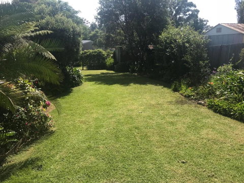 Mollymook Fantastic Holiday House - Dalby Accommodation 3