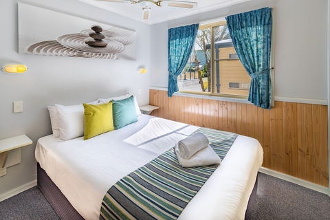 Ingenia Holidays Soldiers Point - Dalby Accommodation 3