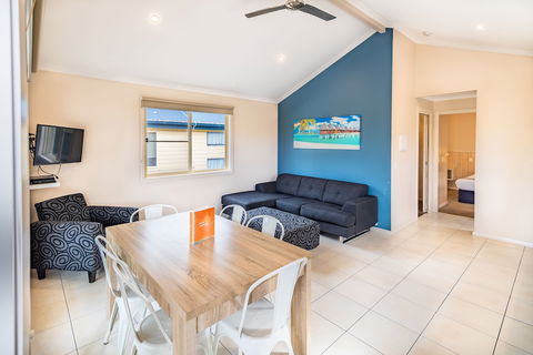 Ingenia Holidays Soldiers Point - Dalby Accommodation 4
