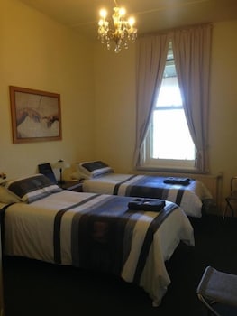 Lancefield Guesthouse - Dalby Accommodation 0