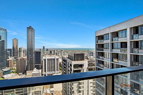 IFSuites (IFSTAYS) Upper West Side Apartment - Dalby Accommodation 3