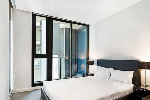 IFSuites (IFSTAYS) Upper West Side Apartment - Dalby Accommodation 1