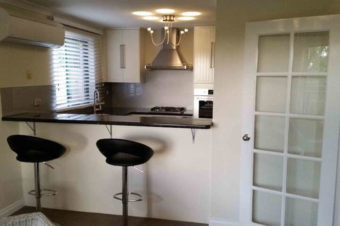 Joondalup Golf Retreat - Dalby Accommodation 5