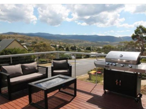 Jindabyne Guest House - Dalby Accommodation 7