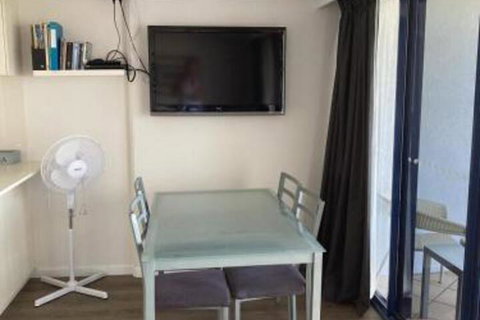 Just Perfect Apartment With Ocean Views - Dalby Accommodation 6