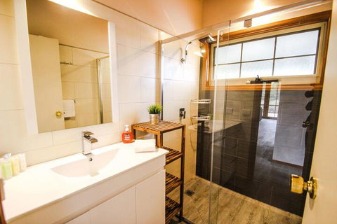 Halinka Lodge - Dalby Accommodation 3