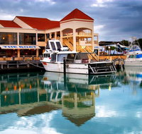The Marina Hotel - Mindarie - Dalby Accommodation