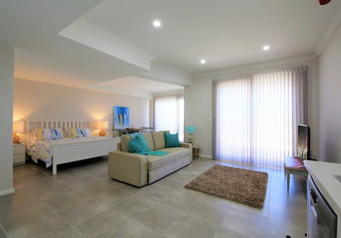 Studio Style Mindarie Marina - Dalby Accommodation 4