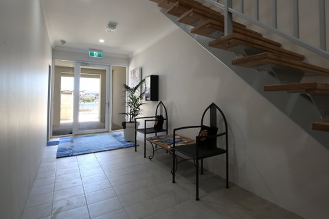 Studio Style Mindarie Marina - Dalby Accommodation 2
