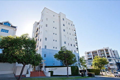 Colin St. Apartment - Dalby Accommodation 2