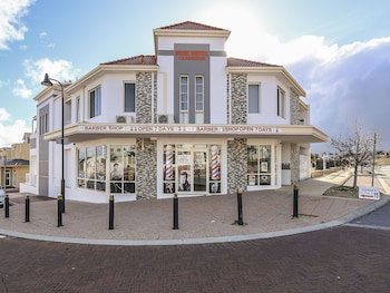 Rose Hotel Clarkson - Dalby Accommodation 4