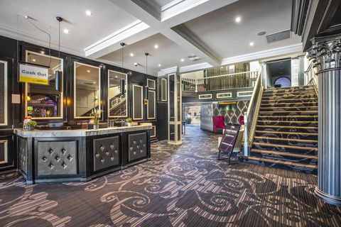 Nightcap At Skyways Hotel - Dalby Accommodation 2