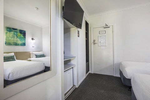 Nightcap At Skyways Hotel - Dalby Accommodation 5