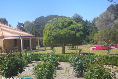 Fairways Bed & Breakfast At Jerilderie - Dalby Accommodation 3