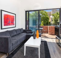 Class Style and Location in Carlton - Dalby Accommodation