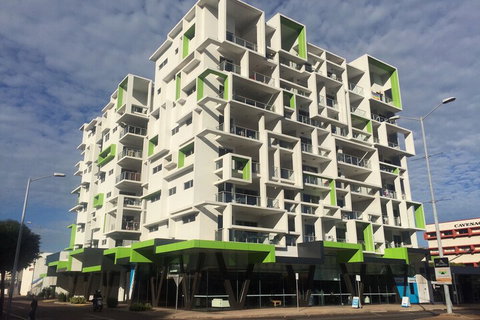 Darwin City Chic Apartment At The KUBE - Dalby Accommodation 1