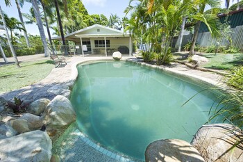 John's Tropical Island Home - Dalby Accommodation 0