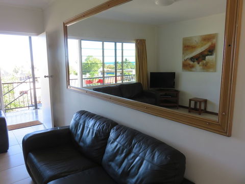 Airlie Beach Apartments - Dalby Accommodation 5