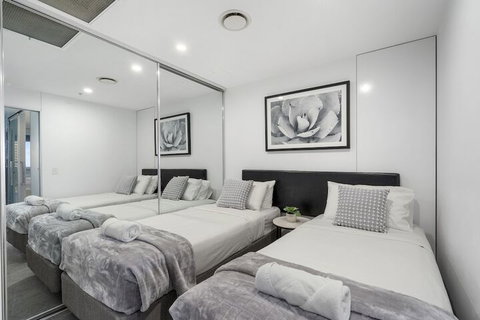 Apartment Stay Circle On Cavill - Dalby Accommodation 7