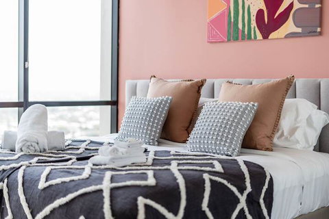 Apartment Stay Circle On Cavill - Dalby Accommodation 6
