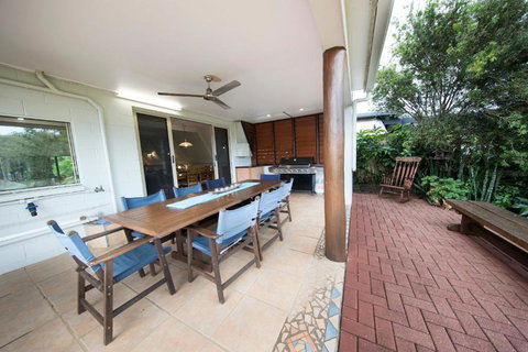 The Lake House - Dalby Accommodation 4