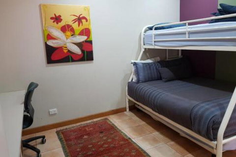 Samson Beach Chalets - Dalby Accommodation 7