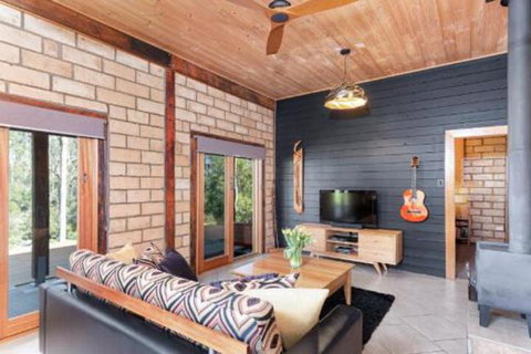Falls River Luxury Accommodation - Dalby Accommodation 2