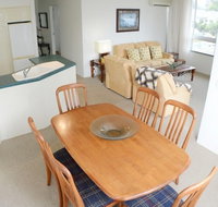 Anglesea Beachfront Court Holiday Units - Dalby Accommodation