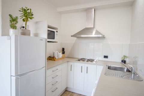 CBD Apartments Launceston - Dalby Accommodation 2
