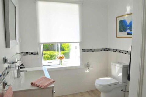 Ornee Cottage - Dalby Accommodation 4