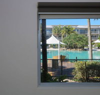 Lagoon Pool 2 Bedroom Spa Suite - Dalby Accommodation