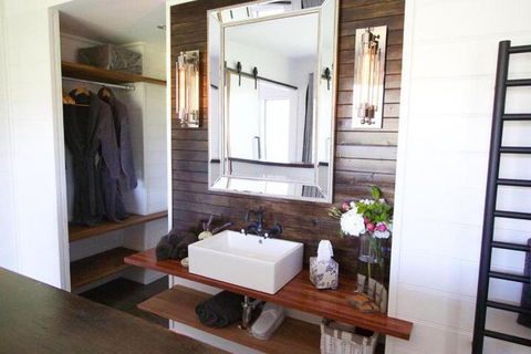 Amaroo Valley Springs - Dalby Accommodation 2