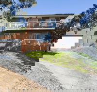 Tyrone Beach House - Dalby Accommodation