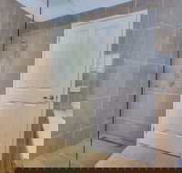 Cute Cottage on Cain - Dalby Accommodation