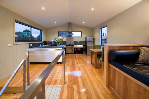 Alofi - Dalby Accommodation 5