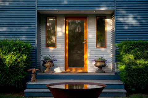 Alofi - Dalby Accommodation 0