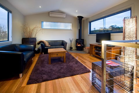 Alofi - Dalby Accommodation 4
